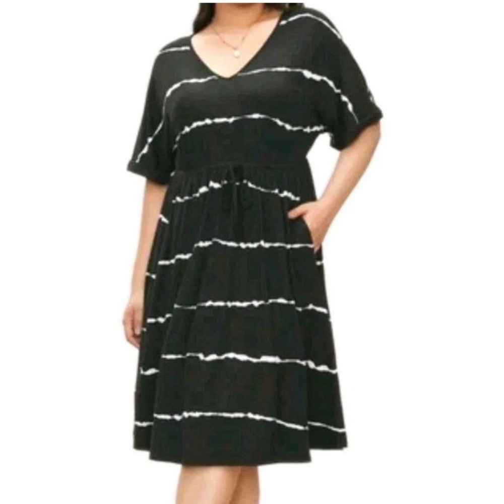Bloomchic Dolman T-shirt Dress Plus 4X 26W Black Striped V-neck Pockets Nwt